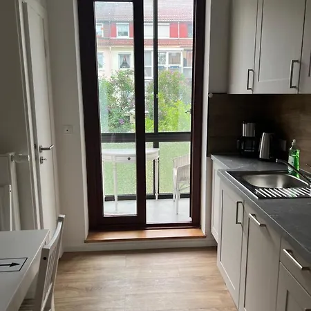 Living Time Apartment